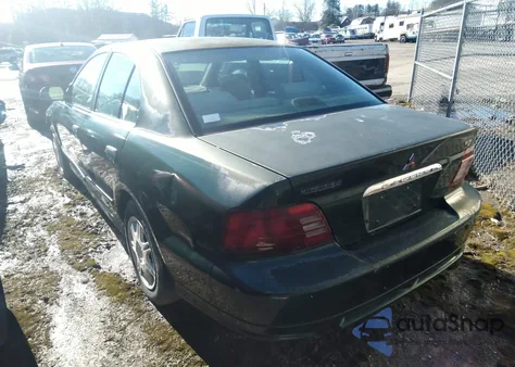 2001 Mitsubishi Galant Es z USA, uszkodzony, nr VIN 4A3AA46G71E161265